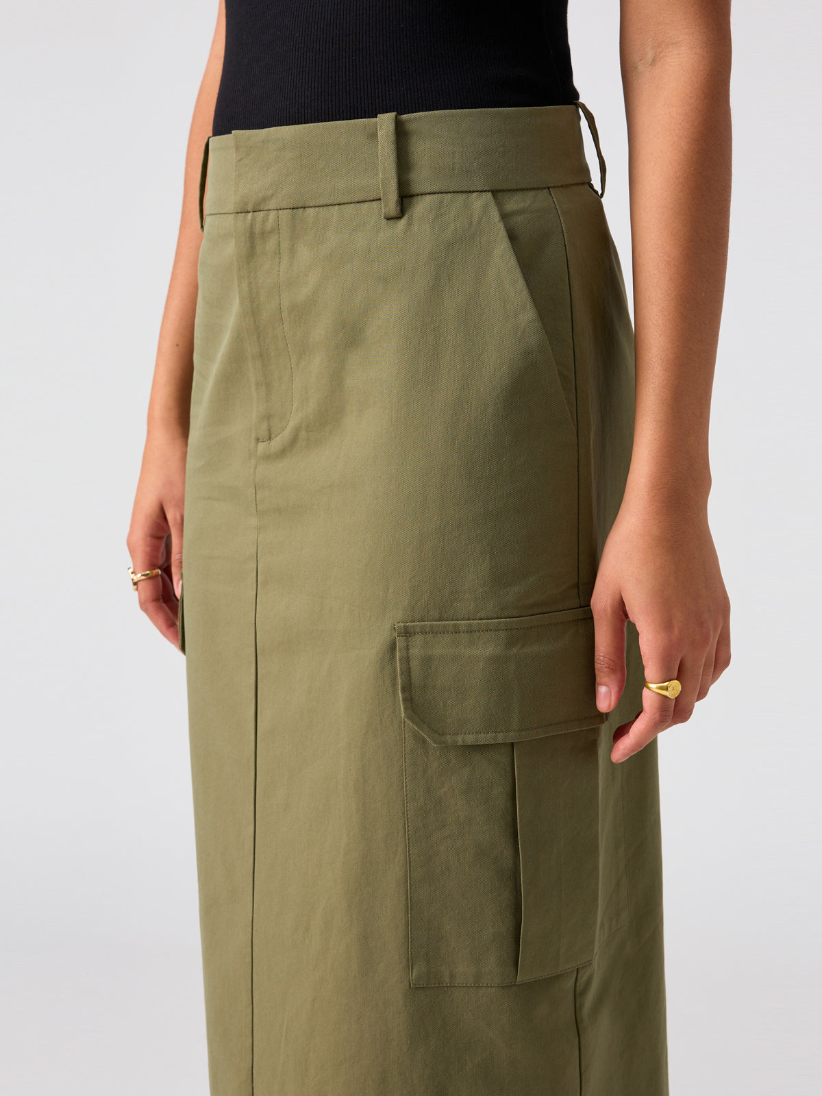 Essential Cargo Midi Skirt Burnt Olive