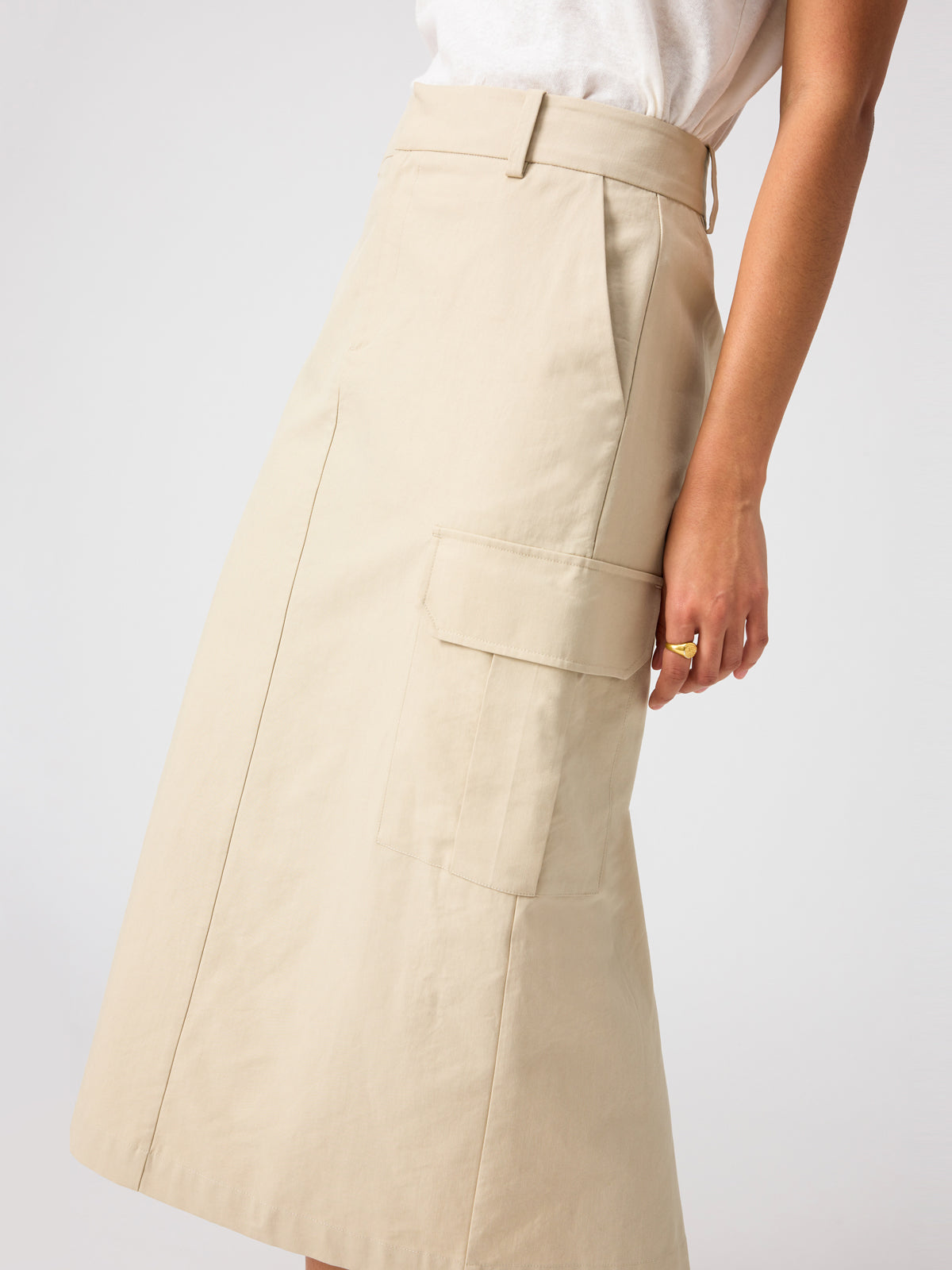 Essential Cargo Skirt Marble Beige