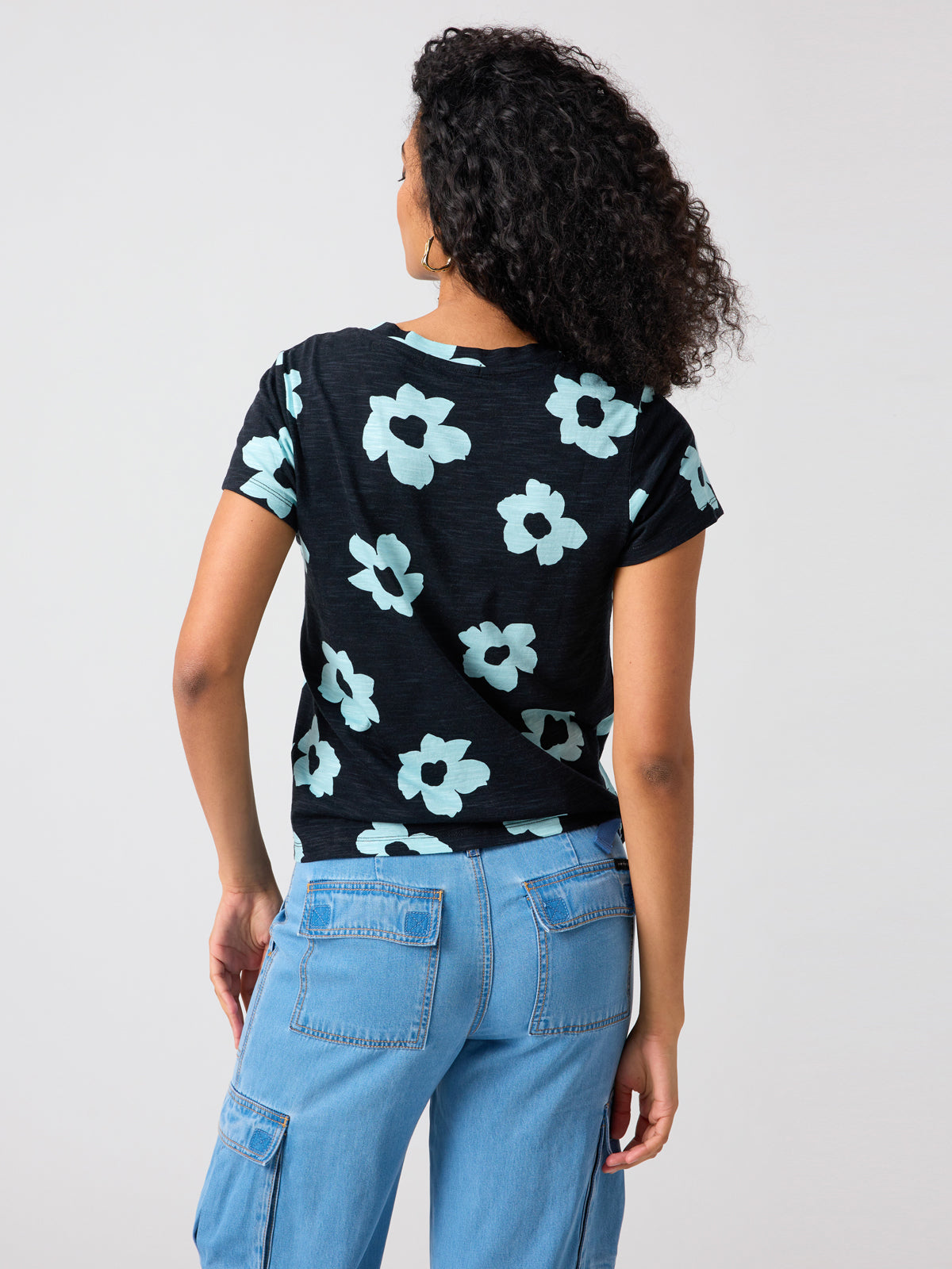 The Perfect Tee Aqua Flower Pop